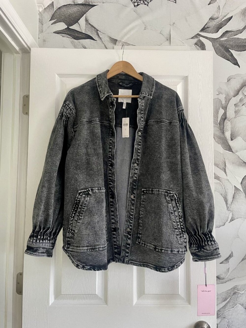 Avec Les Filles Ruched Sleeve Denim Jacket – Black Acid Wash (Size M)